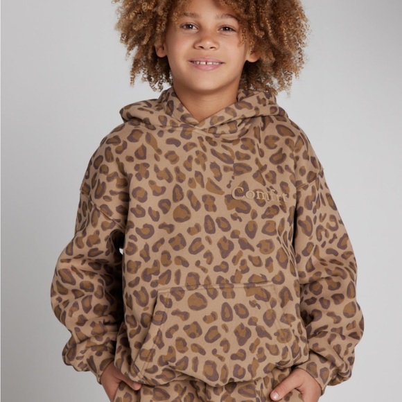 Comfrt Kids Brown Leopard Minimalist Hoodie Medium - Picture 3 of 3